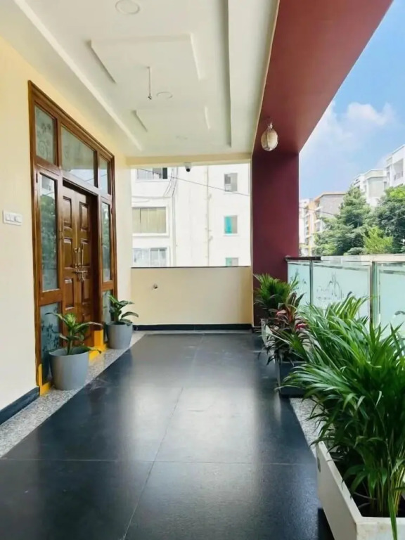 Хидерабад: Shreshtam Apart Hotel Gachibowli