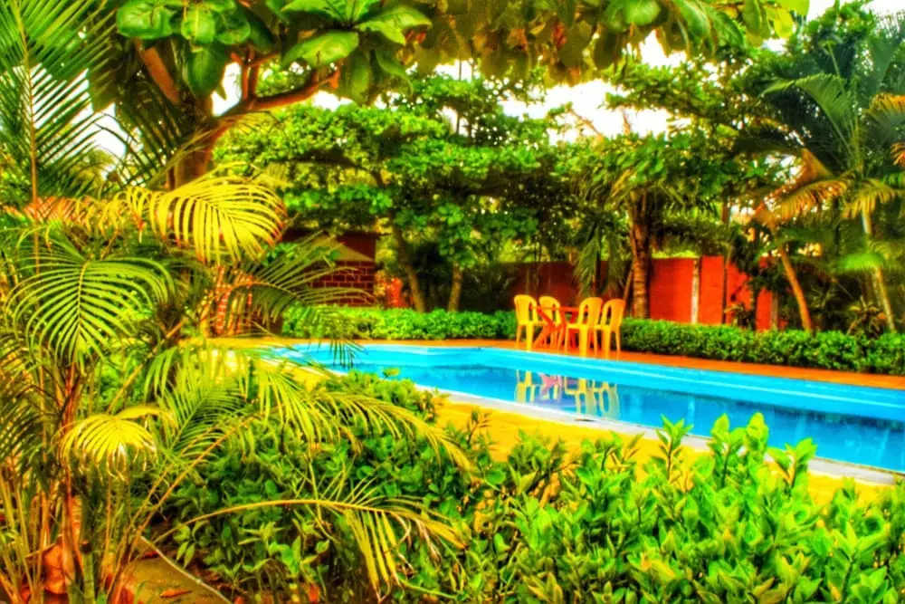Пляж Мандва: Opulence Resort Awas Alibag