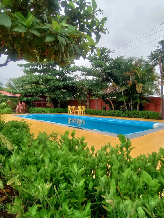 Пляж Мандва: Opulence Resort Awas Alibag
