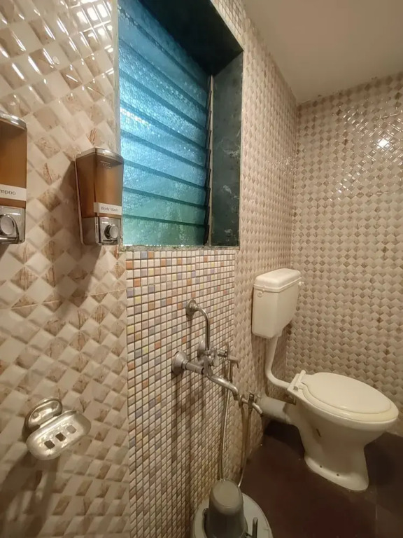 Пляж Мандва: Opulence Resort Awas Alibag