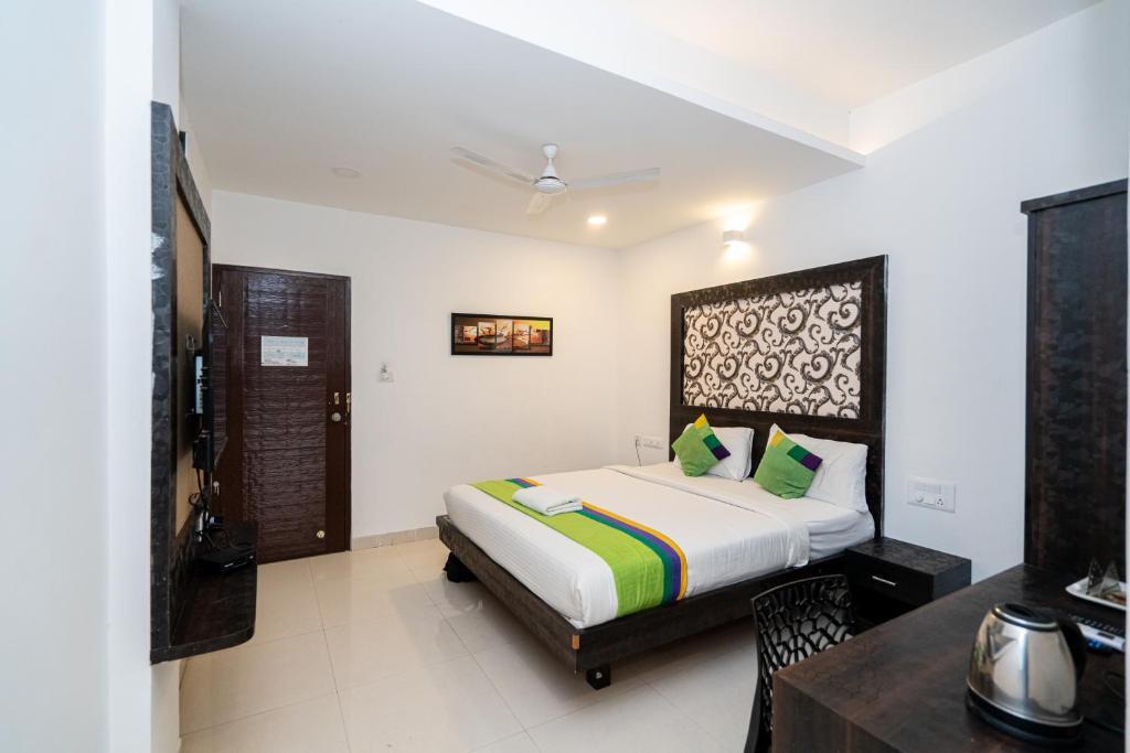 Бангалор: Hotel Dhruv Palace Bengaluru