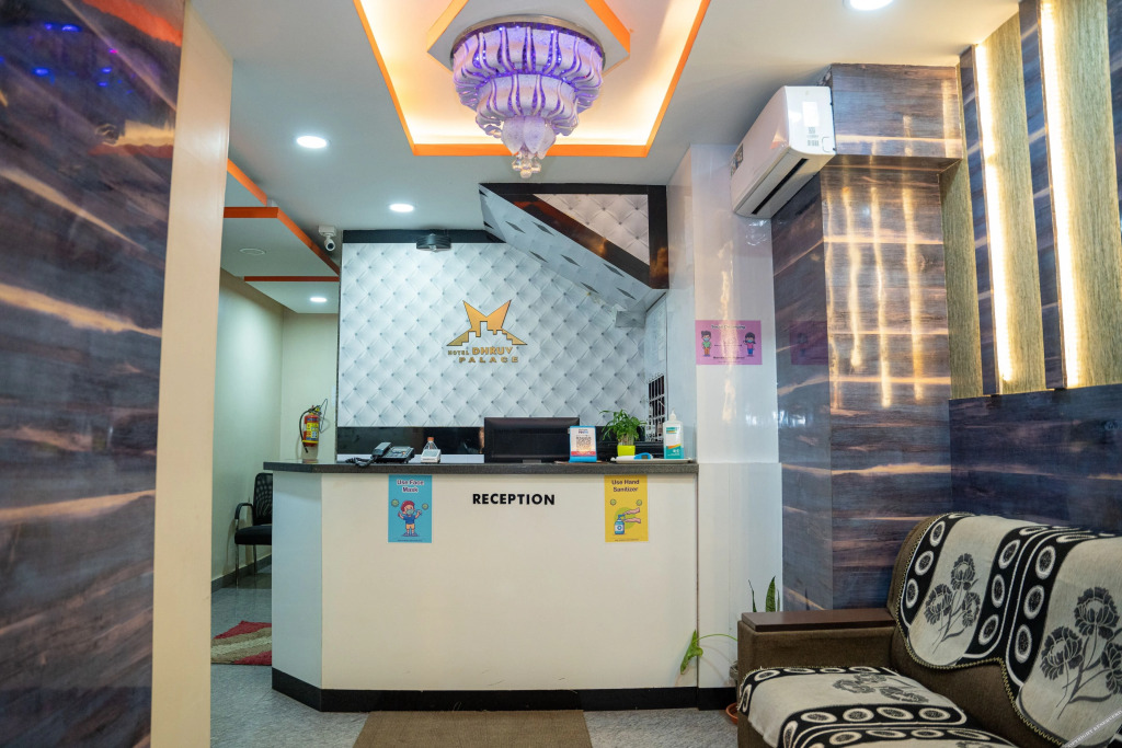 Бангалор: Hotel Dhruv Palace Bengaluru