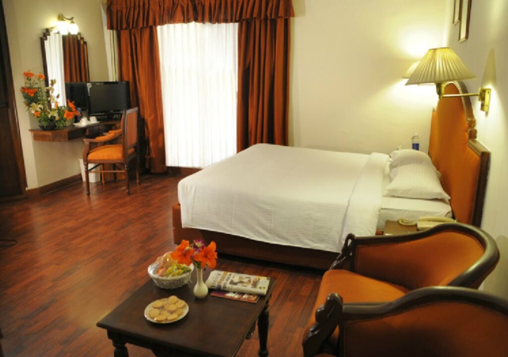 Бангалор: Nalapad's Hotel Bangalore International
