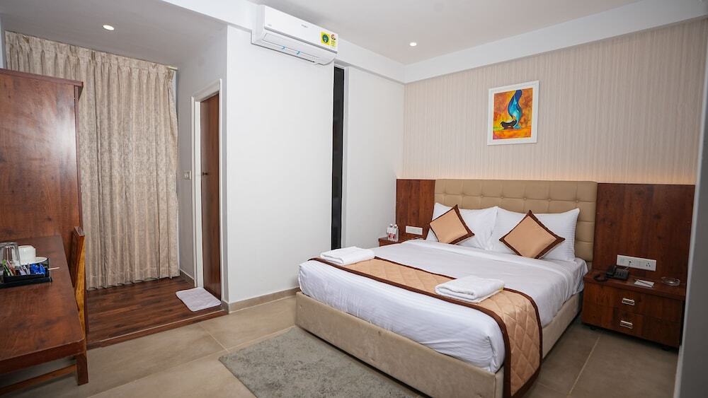 Бангалор: La Serene Business Hotel - Manyata Tech Park