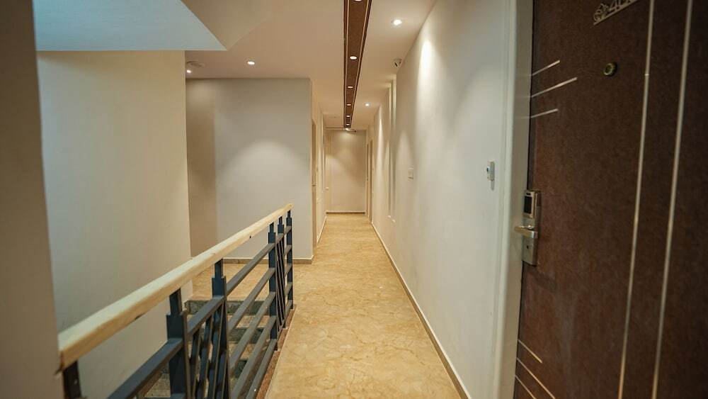 Бангалор: La Serene Business Hotel - Manyata Tech Park