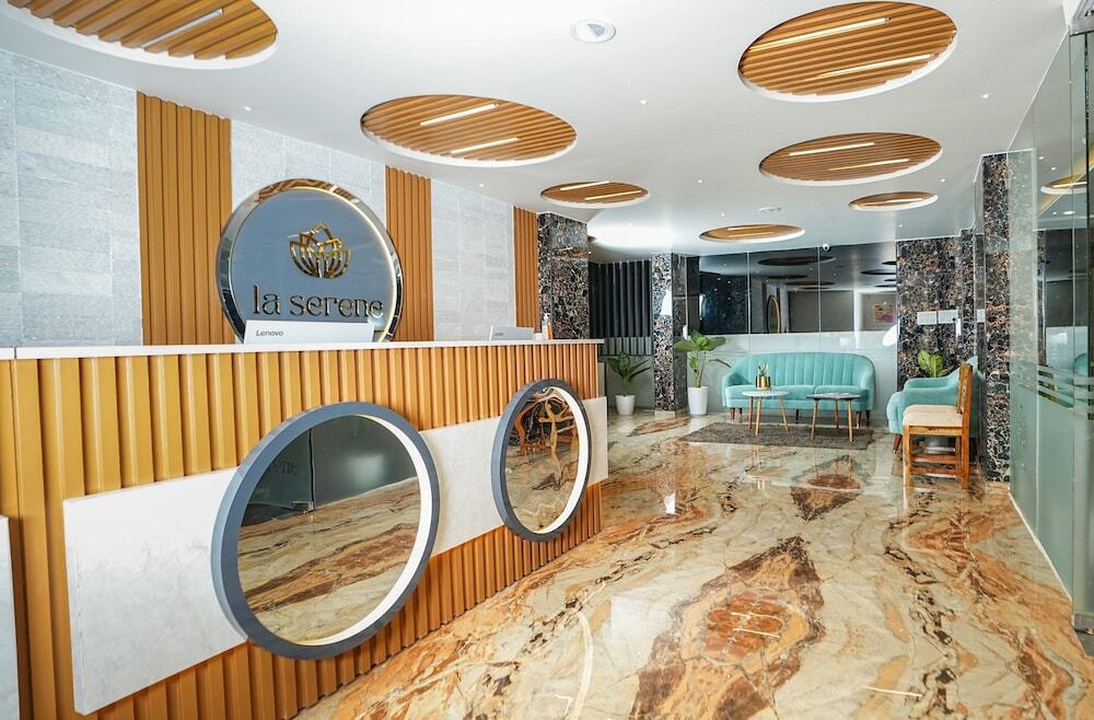 Бангалор: La Serene Business Hotel - Manyata Tech Park