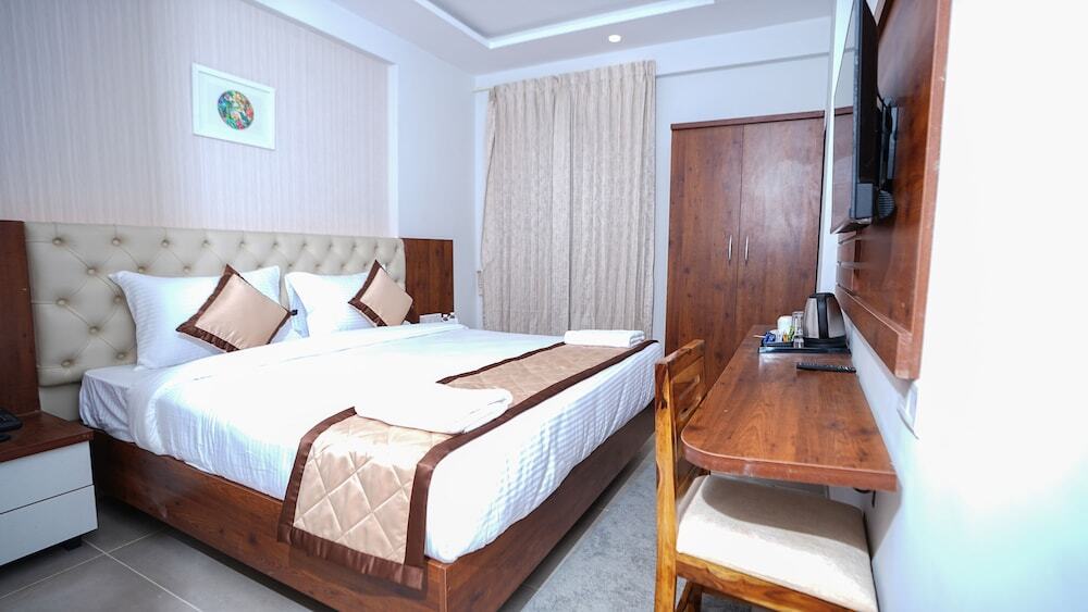 Бангалор: La Serene Business Hotel - Manyata Tech Park