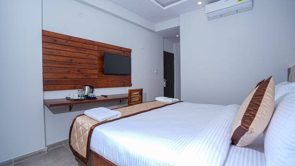 Бангалор: La Serene Business Hotel - Manyata Tech Park