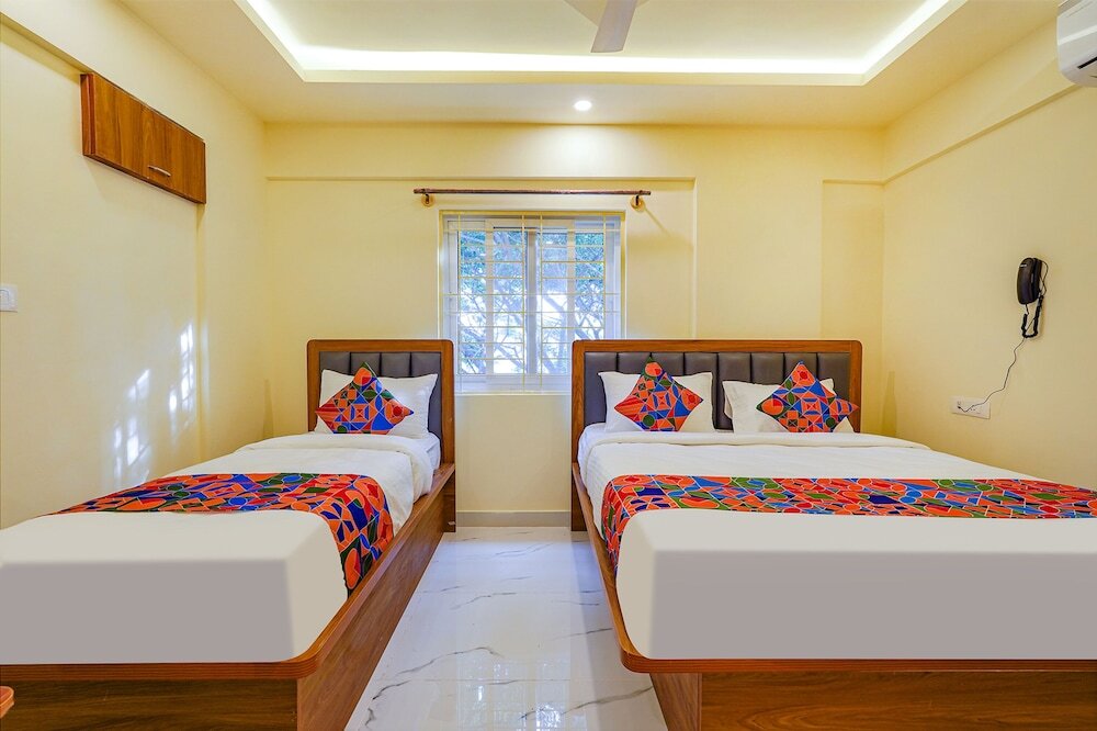 Бангалор: FabHotel Happy Home Stay
