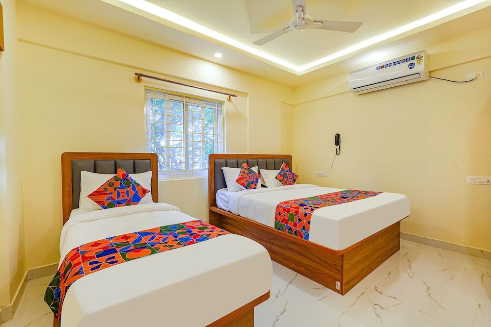 Бангалор: FabHotel Happy Home Stay
