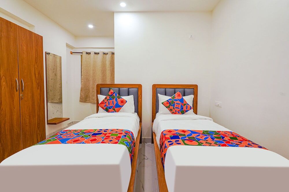 Бангалор: FabHotel Happy Home Stay