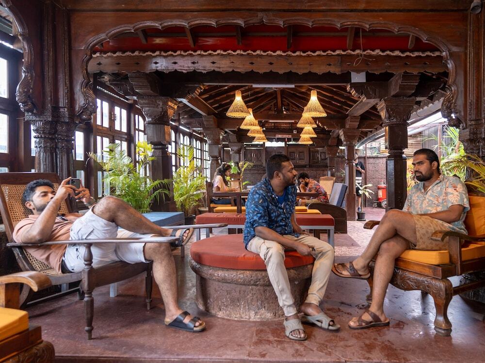 Арпора: Madpackers Goa