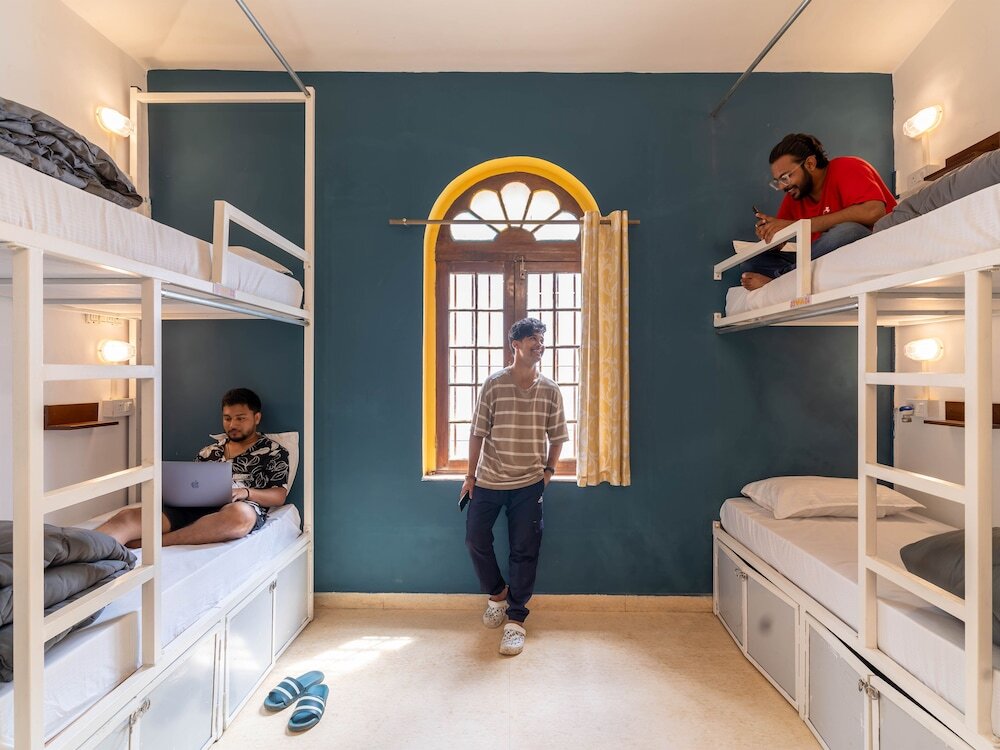 Арпора: Madpackers Goa