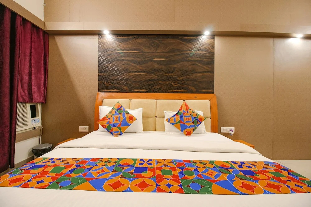 Бхопал: FabHotel Neena Palace