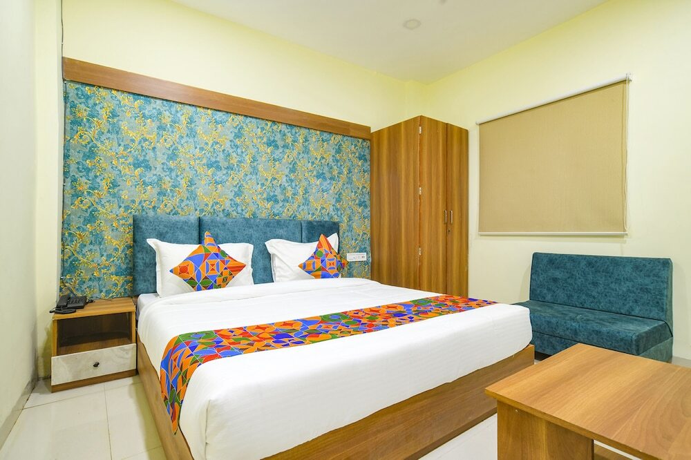 Индаур: FabHotel Grand Giriraj