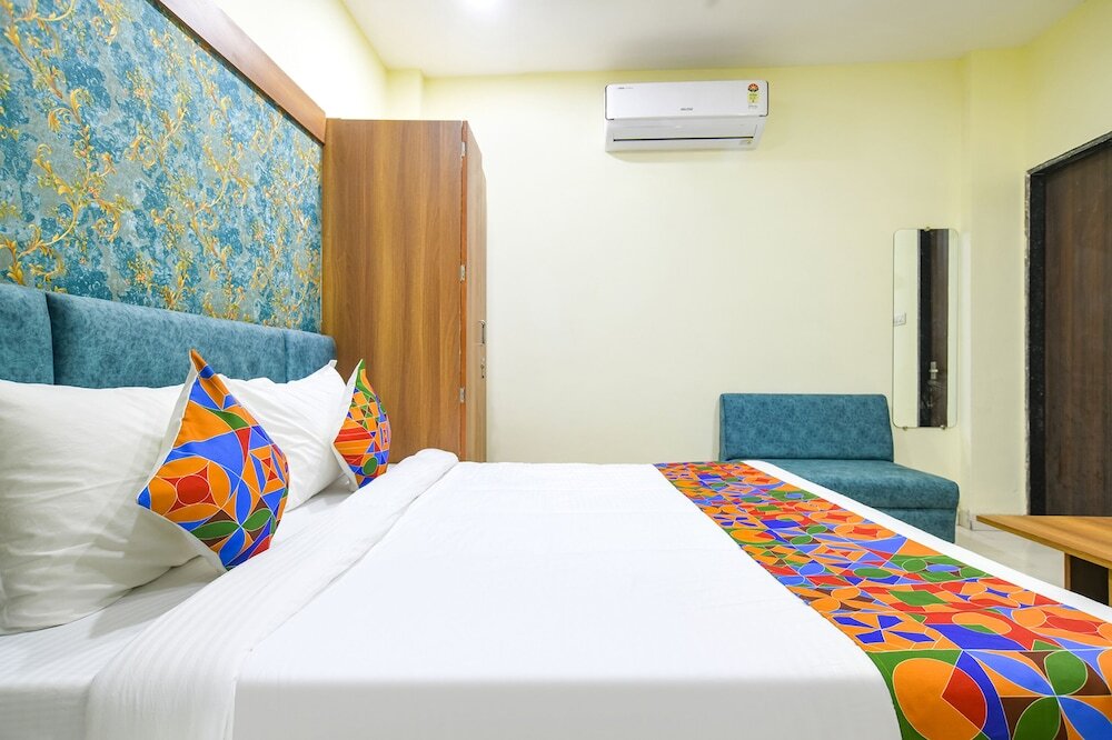 Индаур: FabHotel Grand Giriraj