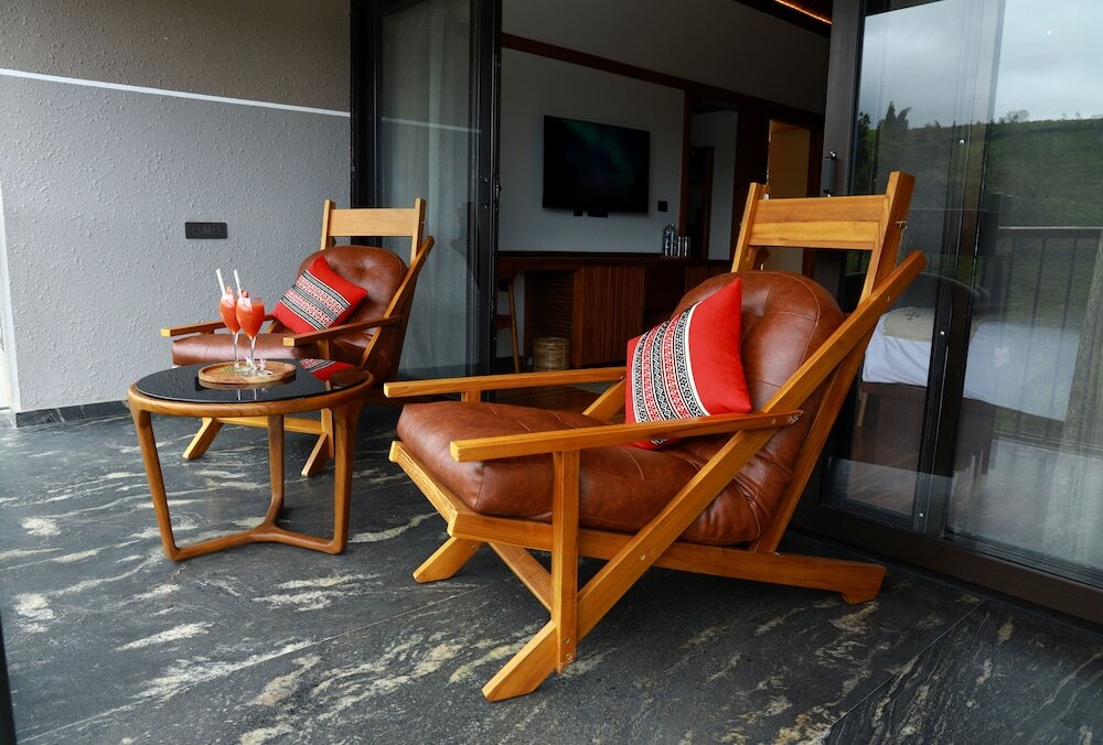 Кунур: WelcomHeritage Ayatana Ooty