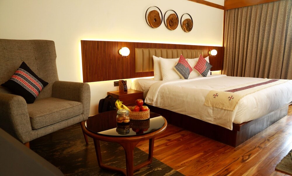 Кунур: WelcomHeritage Ayatana Ooty