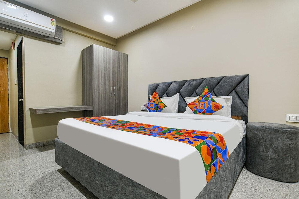 Индаур: Fabhotel Classic Inn