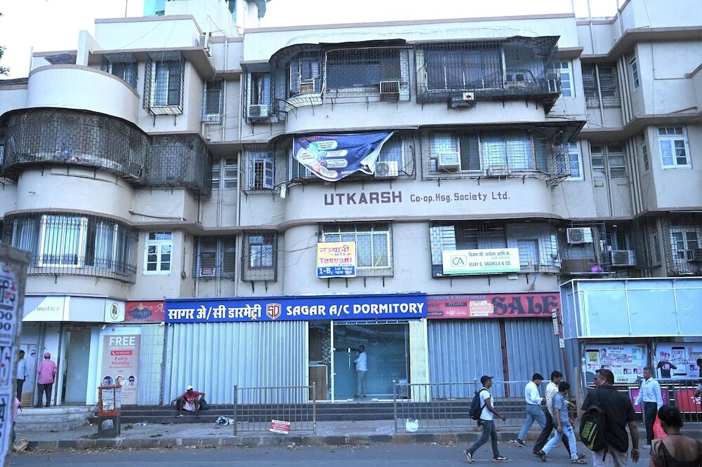 Мумбаи: Sagar Dormitory Andheri - Nearest to Andheri Railway Station West