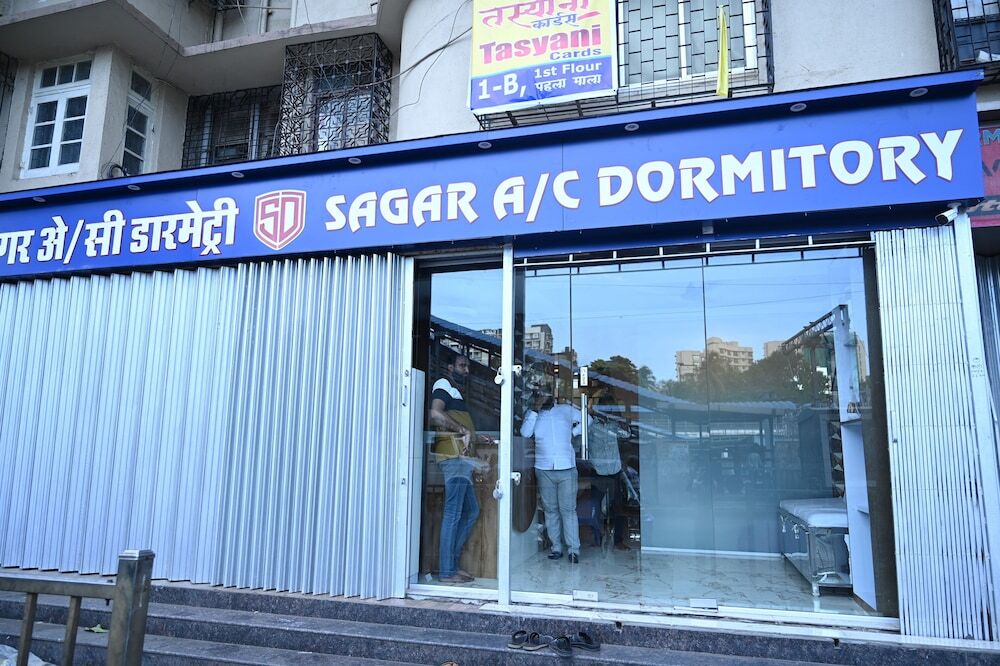 Мумбаи: Sagar Dormitory Andheri - Nearest to Andheri Railway Station West