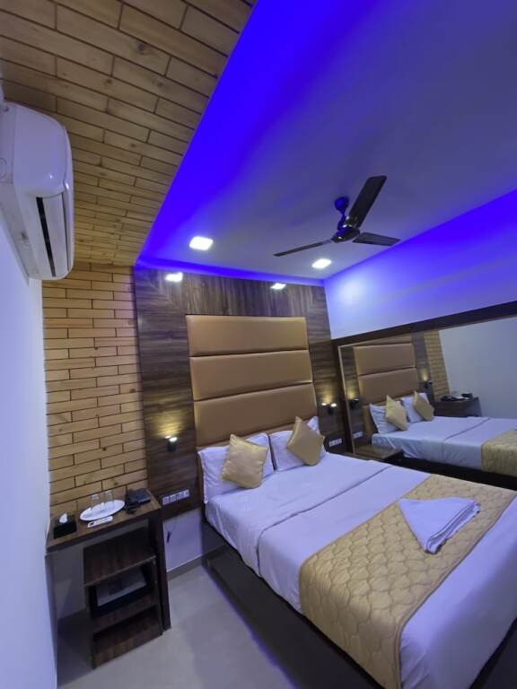 Мумбаи: Hotel Blue Wellington
