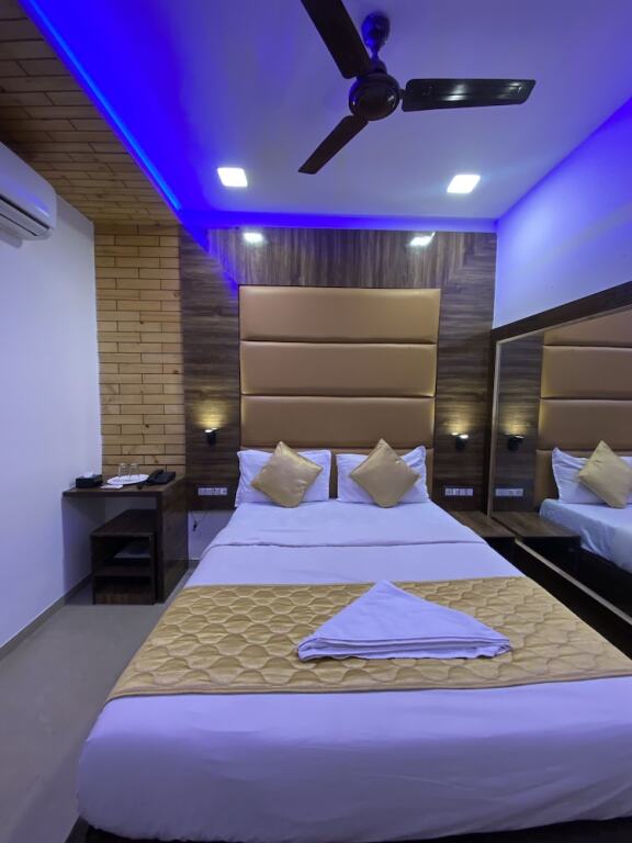 Мумбаи: Hotel Blue Wellington