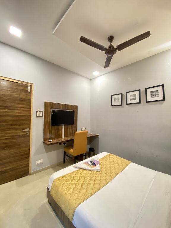 Мумбаи: Hotel Blue Wellington