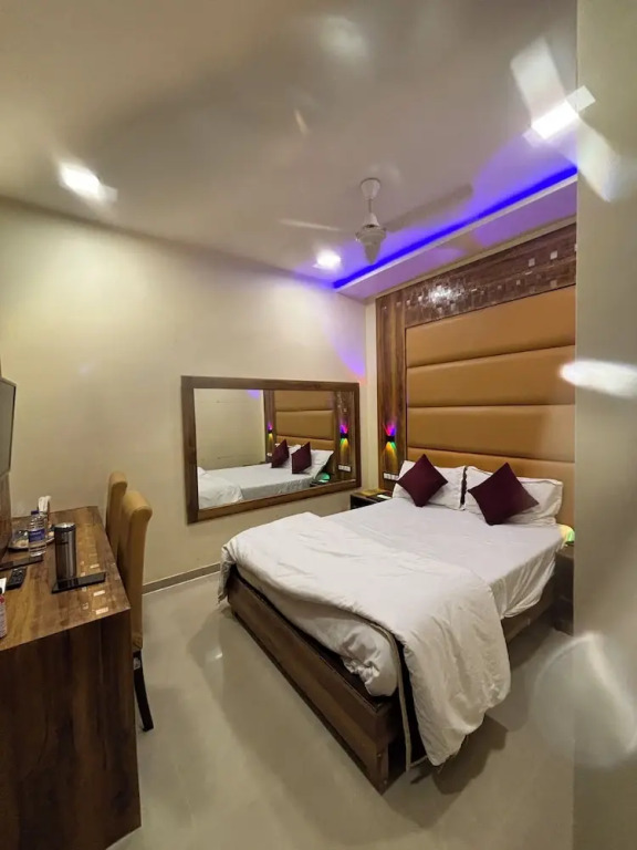 Мумбаи: Hotel Blue Wellington