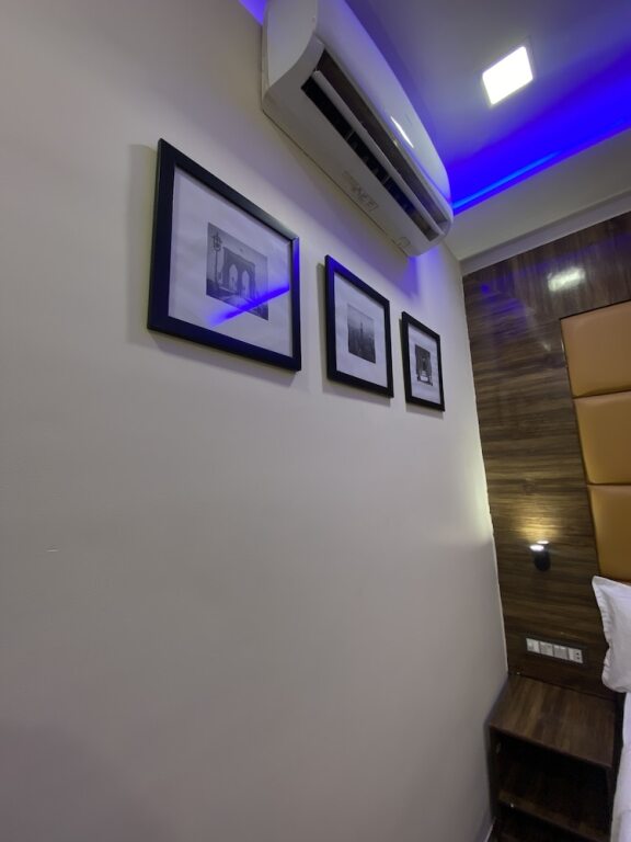 Мумбаи: Hotel Blue Wellington