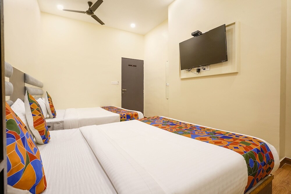 Мумбаи: Fabhotel Freedom International
