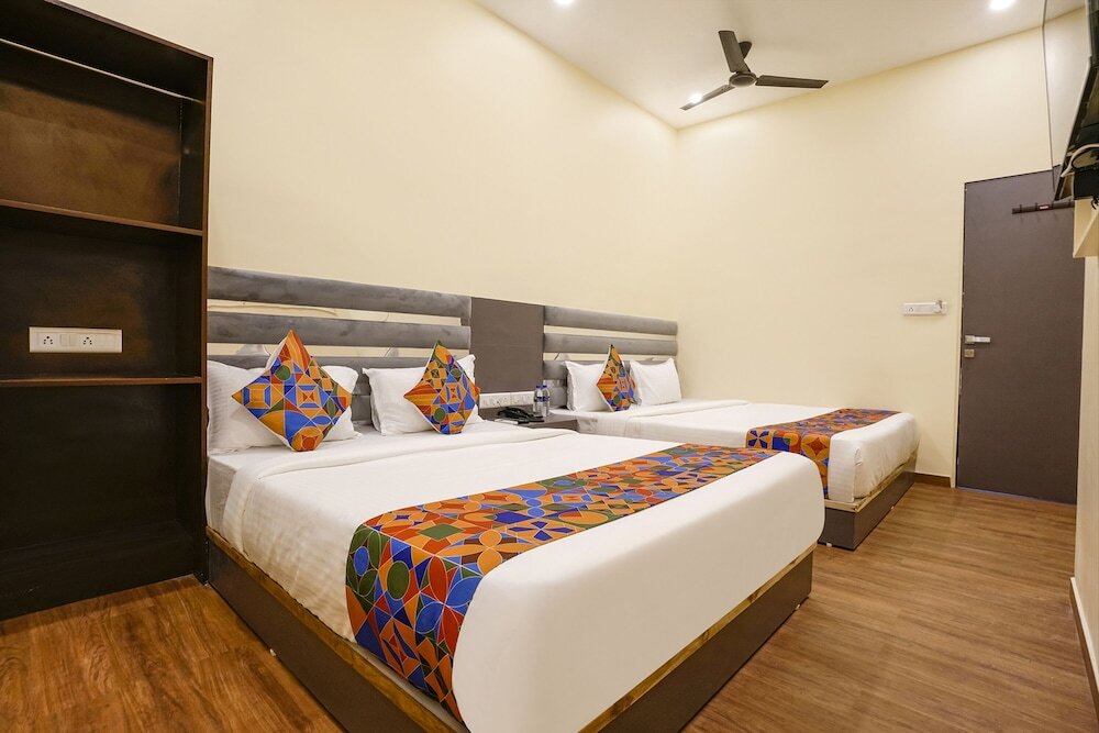Мумбаи: Fabhotel Freedom International