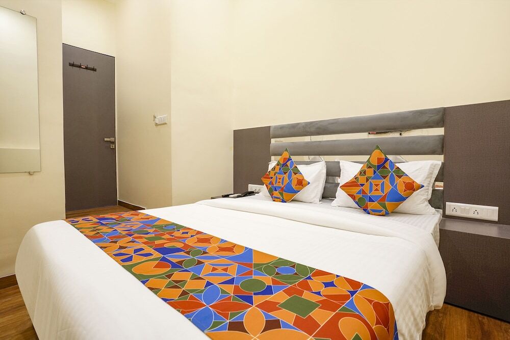 Мумбаи: Fabhotel Freedom International