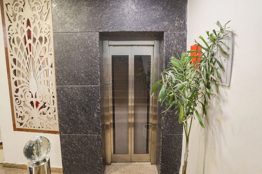Газиабад: FabHotel The Diamond