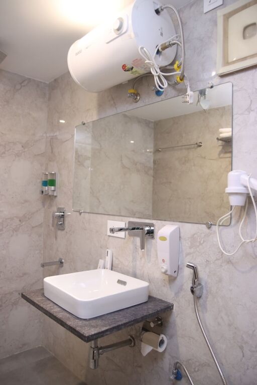 Патна: Hotel Sharda Residency