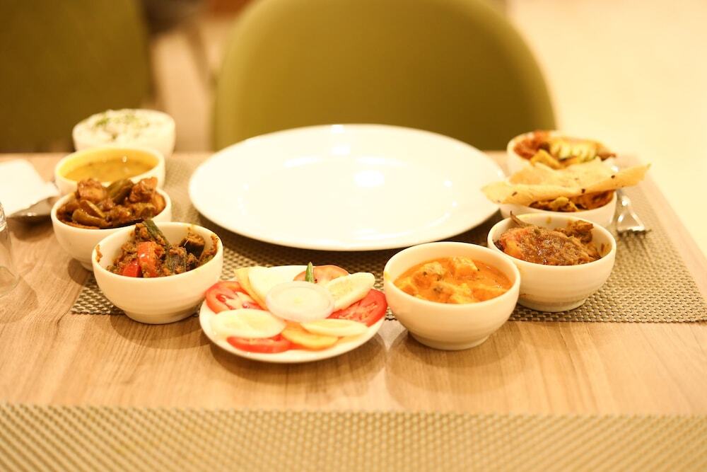 Патна: Hotel Sharda Residency
