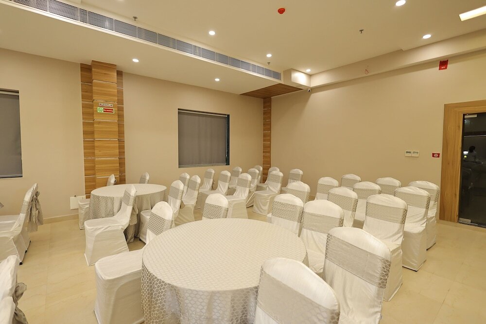 Патна: Hotel Sharda Residency