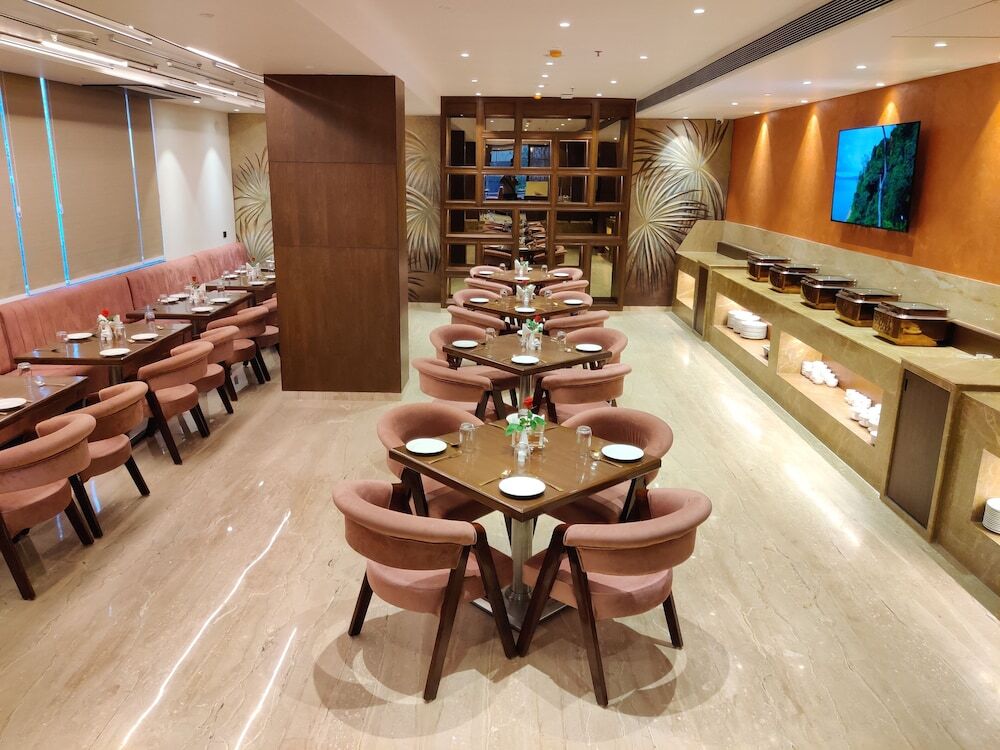 Нагпур: The Seven Hotel
