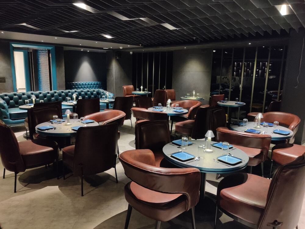 Нагпур: The Seven Hotel
