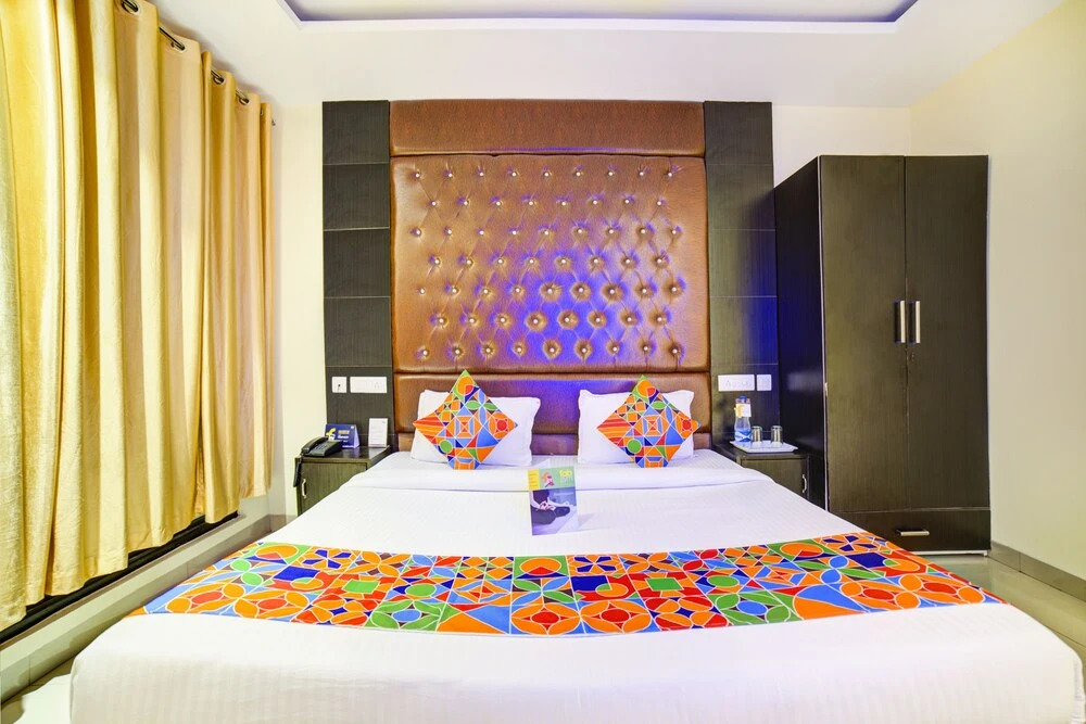 Чандигарх: FabHotel The Diamond