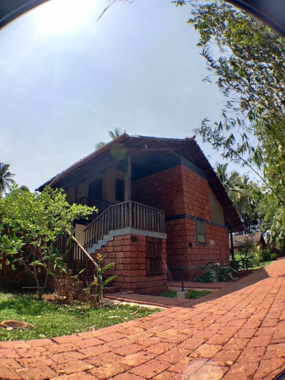 Белагави: The Orchard Resort