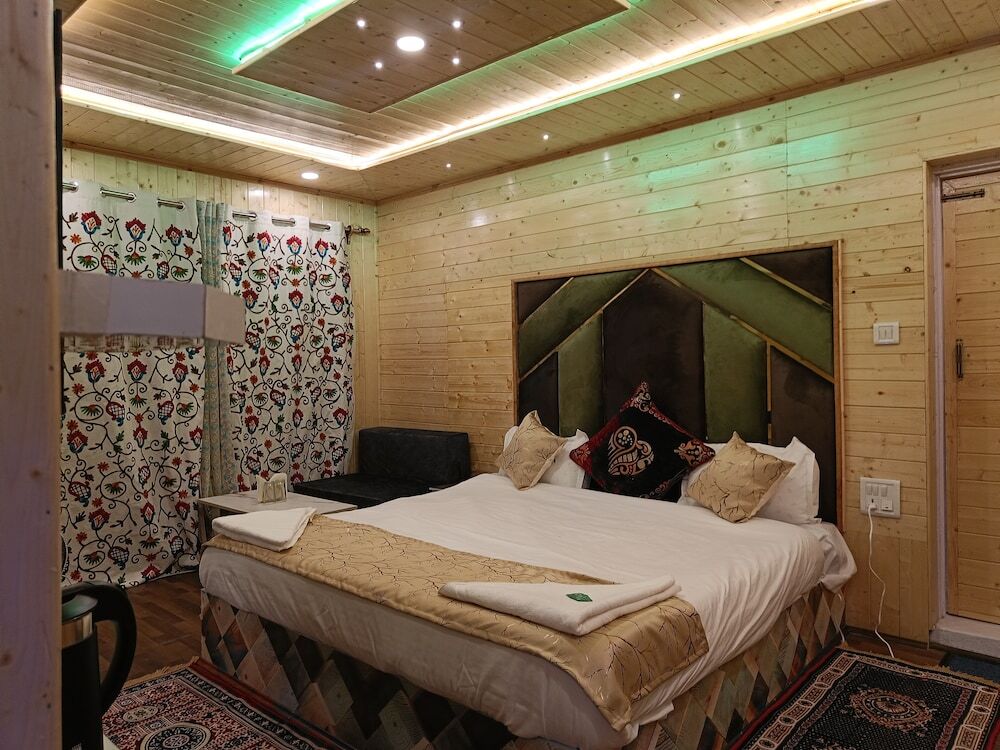 Пахалгам: Hotel Pahalgam View