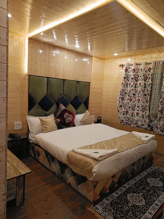 Пахалгам: Hotel Pahalgam View