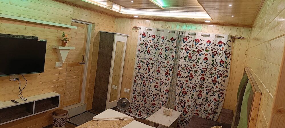 Пахалгам: Hotel Pahalgam View