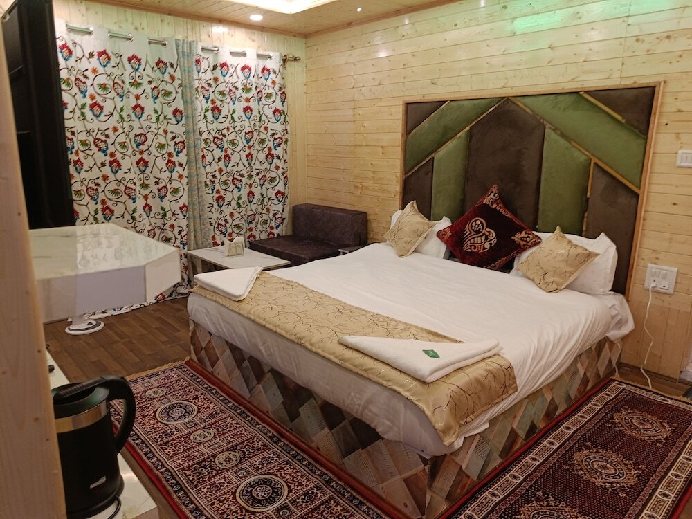 Пахалгам: Hotel Pahalgam View