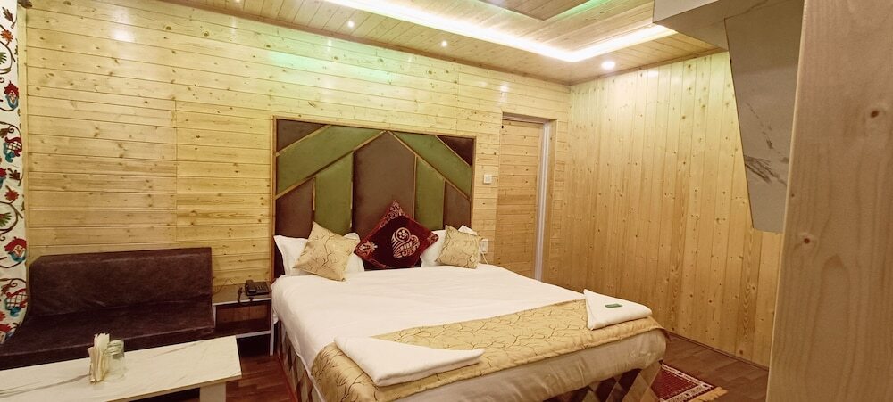 Пахалгам: Hotel Pahalgam View