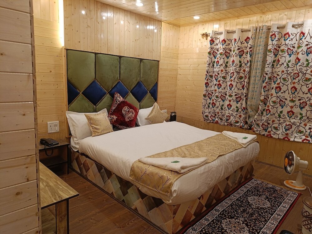 Пахалгам: Hotel Pahalgam View