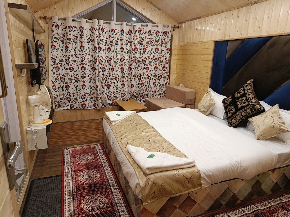 Пахалгам: Hotel Pahalgam View