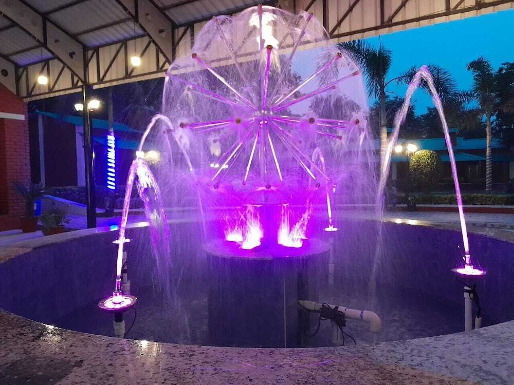 Раджгир: Arunya Hotel & Resort