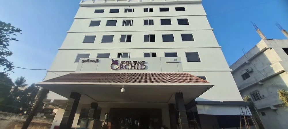 Тирупати: Hotel Grand Orchid